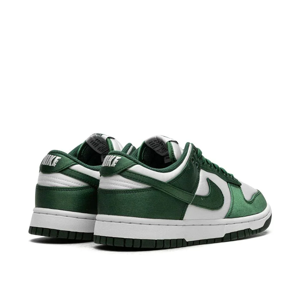 Nike Dunk Low "Green Satin"
